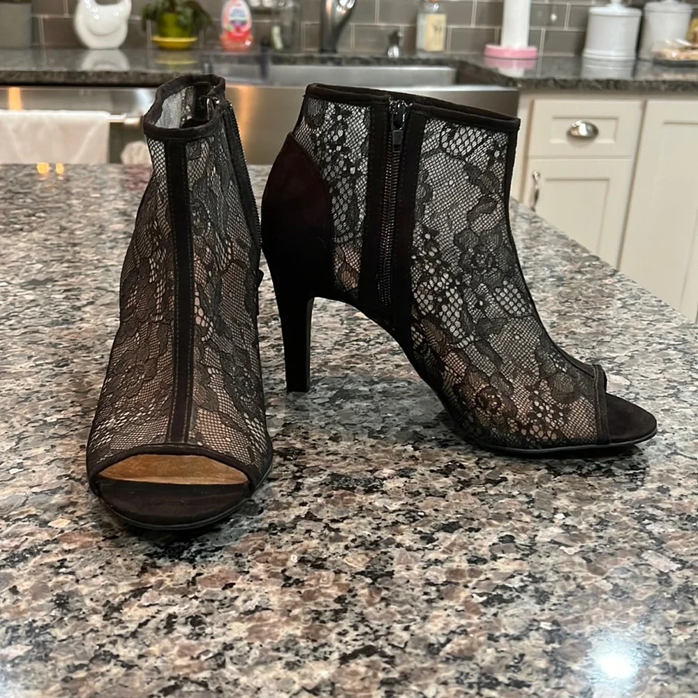 Torrid Black Lace Peep Toe Heels - Picture 1 of 6